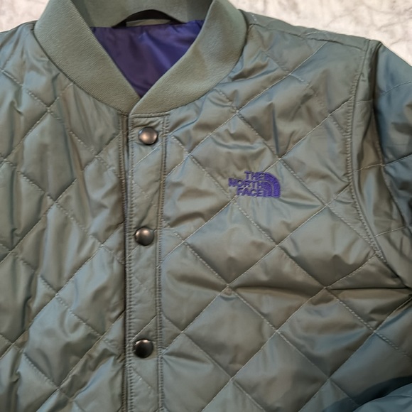 North Face quilted jacket collab w/ Urban Outfitters XS women’s - Picture 2 of 6